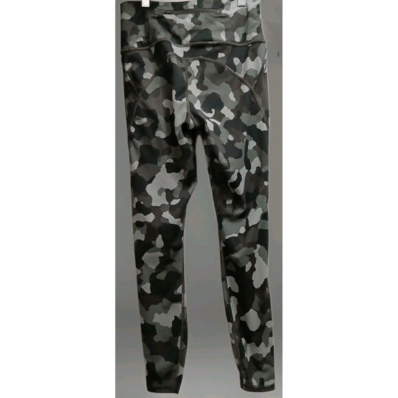 Lot 3 Women’s XS Activewear Leggings Athleta Camo VS PINK Ruched Juicy Couture - Picture 13 of 16